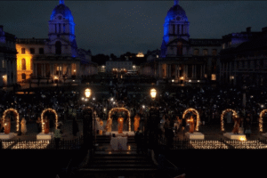 Ganga Aarti Wide